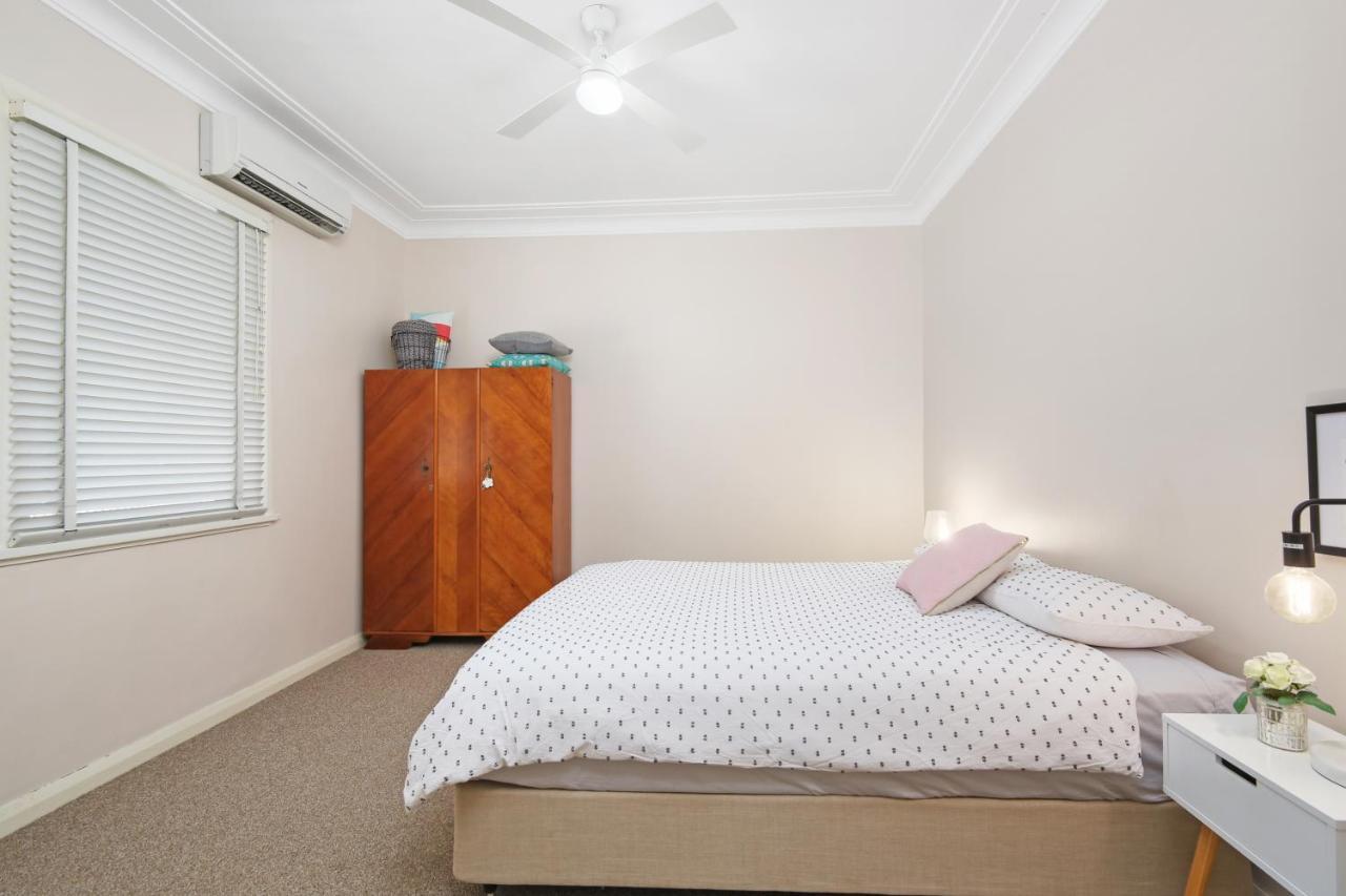 King'S Park Villa Tamworth Exterior foto